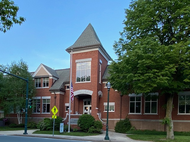 Thayer Public Library IMG 1125