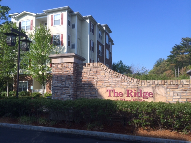 Hanover Crossing daytime